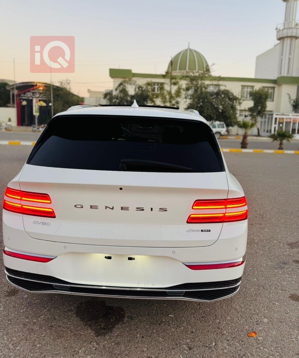 هيونداي جنسس